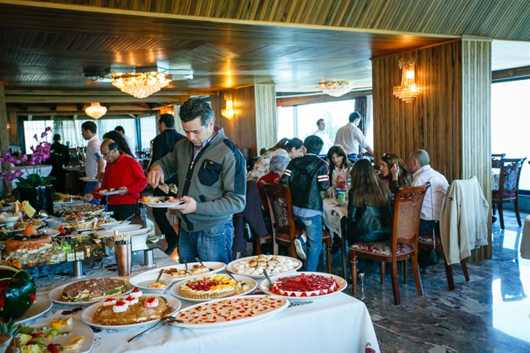 Easter Lunch Buffet at Bay Lodge